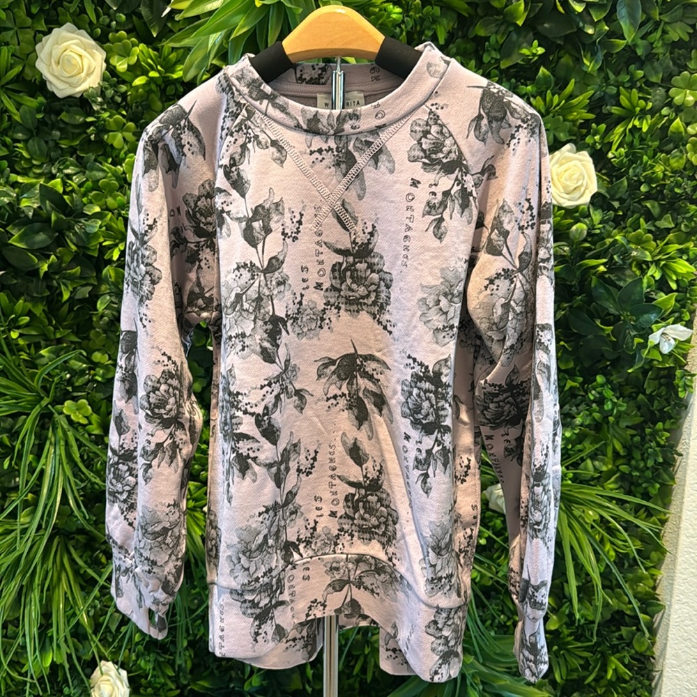 🆕🏷️ Wolf & Rita Sweatshirt 💜🖤